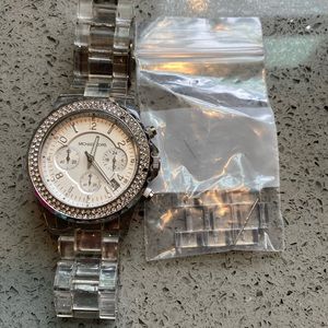 Michael Kors Watch in clear/silver